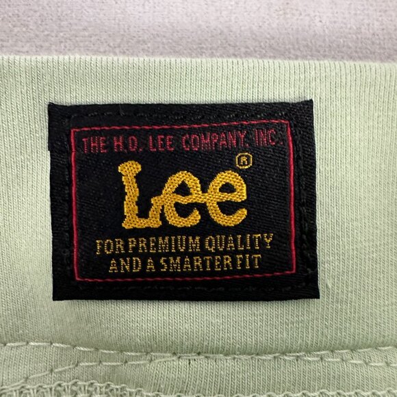 Lee Womens 4 Inch Comfort Waistband Soft Sage Cargo Shorts Small Stretch Fit - Picture 6 of 12